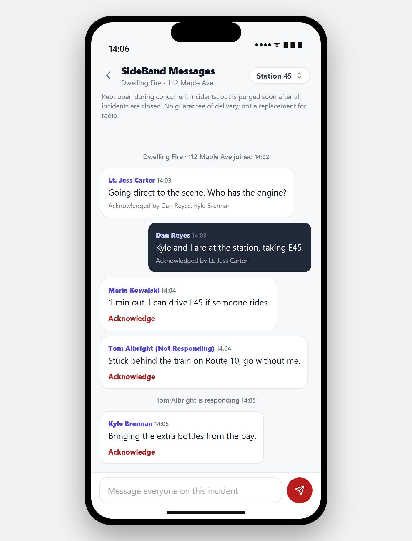 SideBand Messages in the CADReport app: a message thread among the members responding to one incident, with acknowledgements